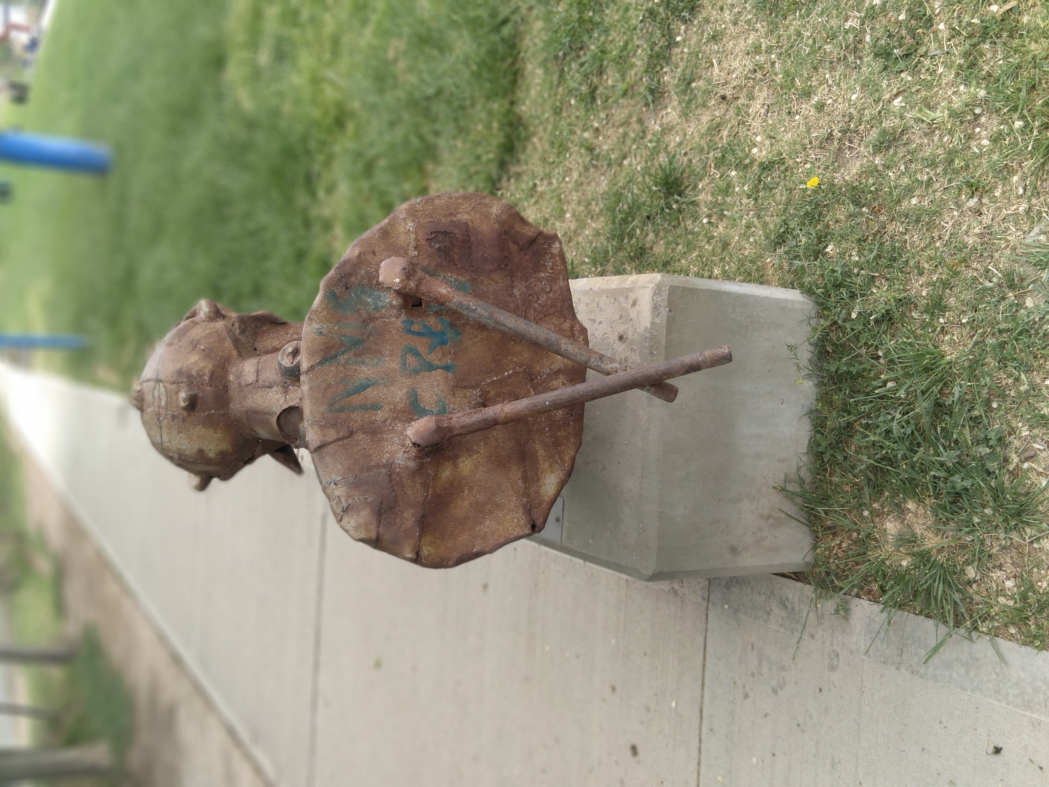 Escultura en el Paseo del canal grande